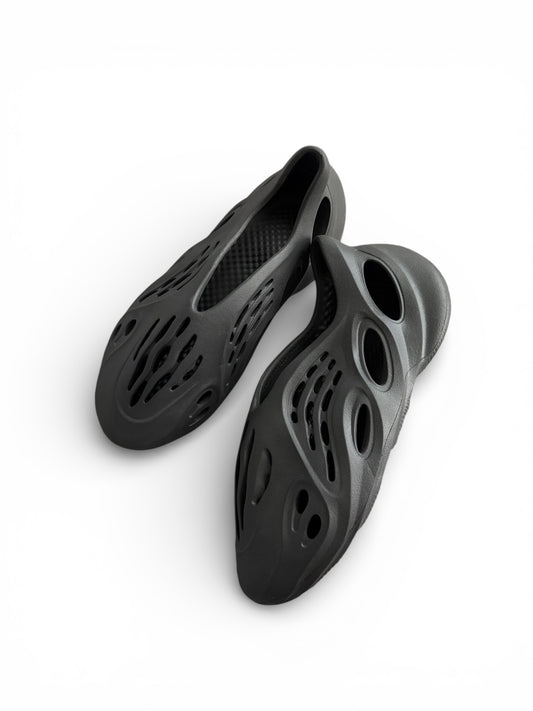 YZY Adidas Sample Foam Runner