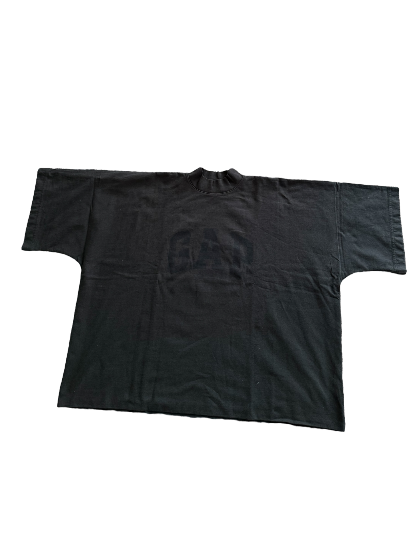 YZY Gap No Seam Dove Tee