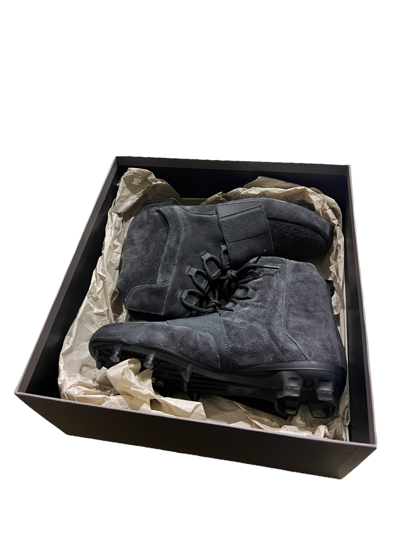 YZY 750 Cleats