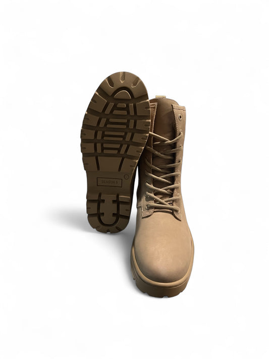YZY Season 5 Taupe Nubuck Combat
Boot
