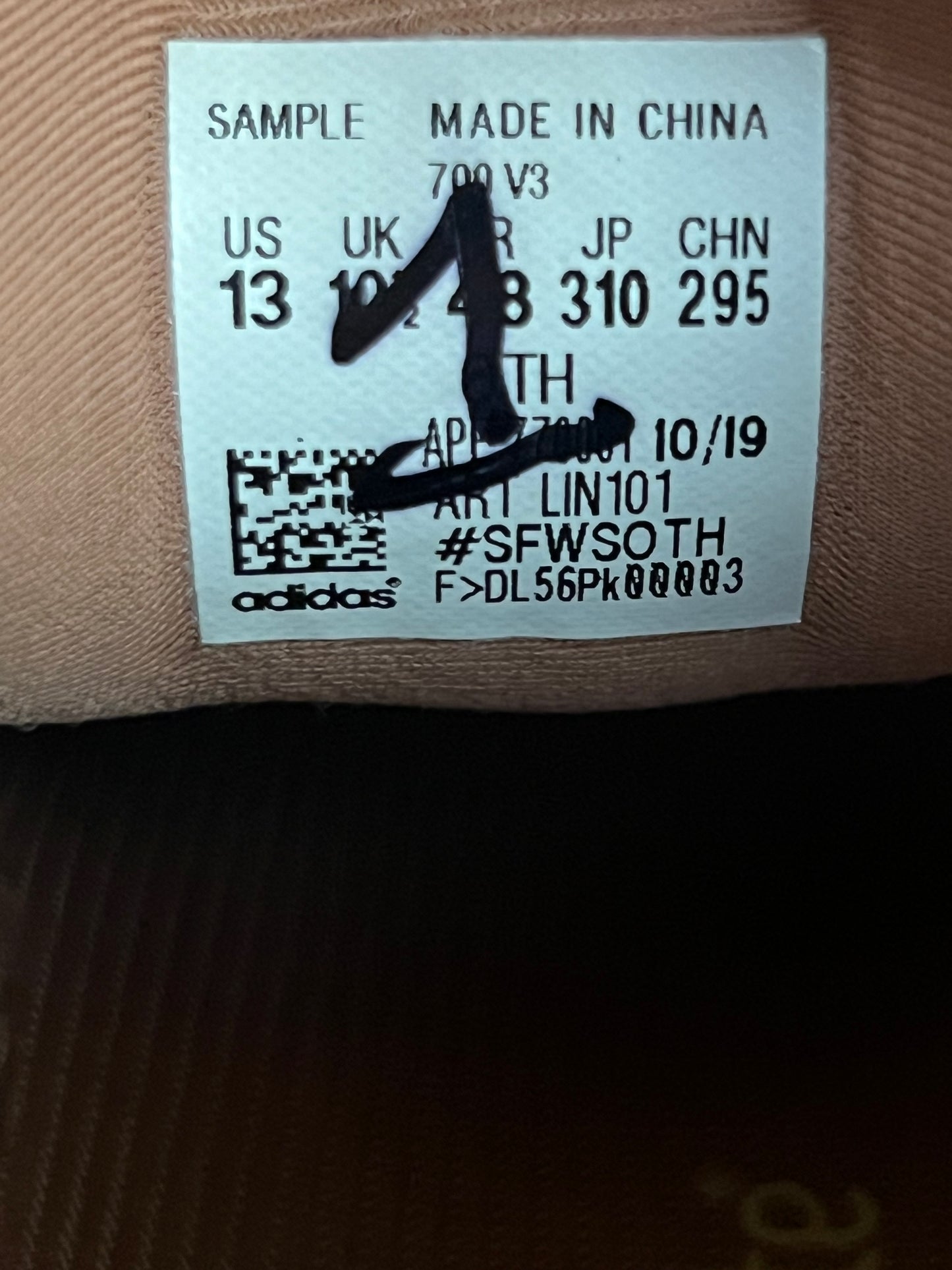 YZY Adidas 700 V3 Sample