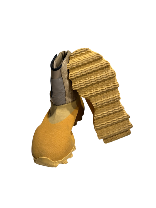 YZY Adidas Knit RNR Boot