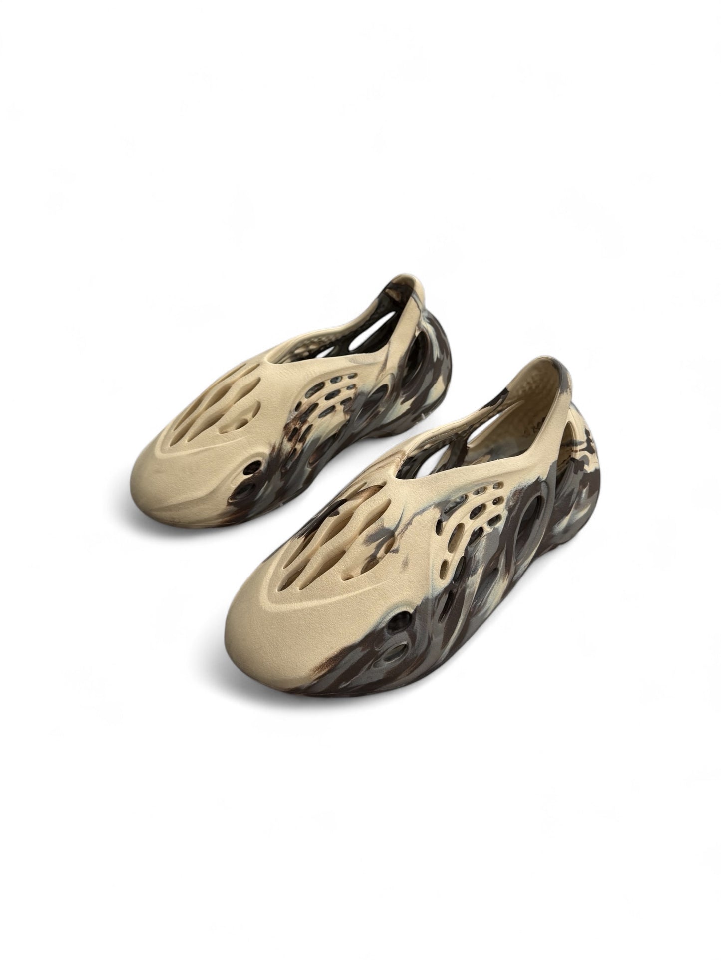 YZY Adidas Foam RNNR