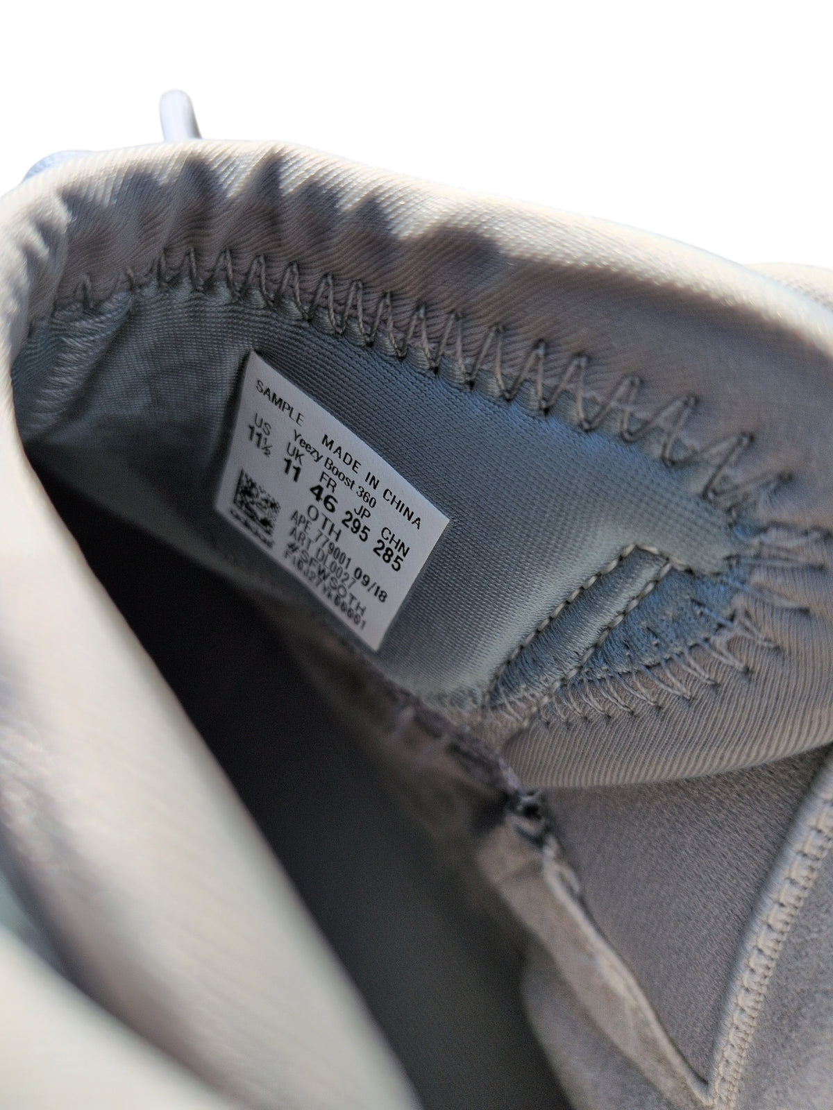 YZY Sample QNTM “YEEZY 360”