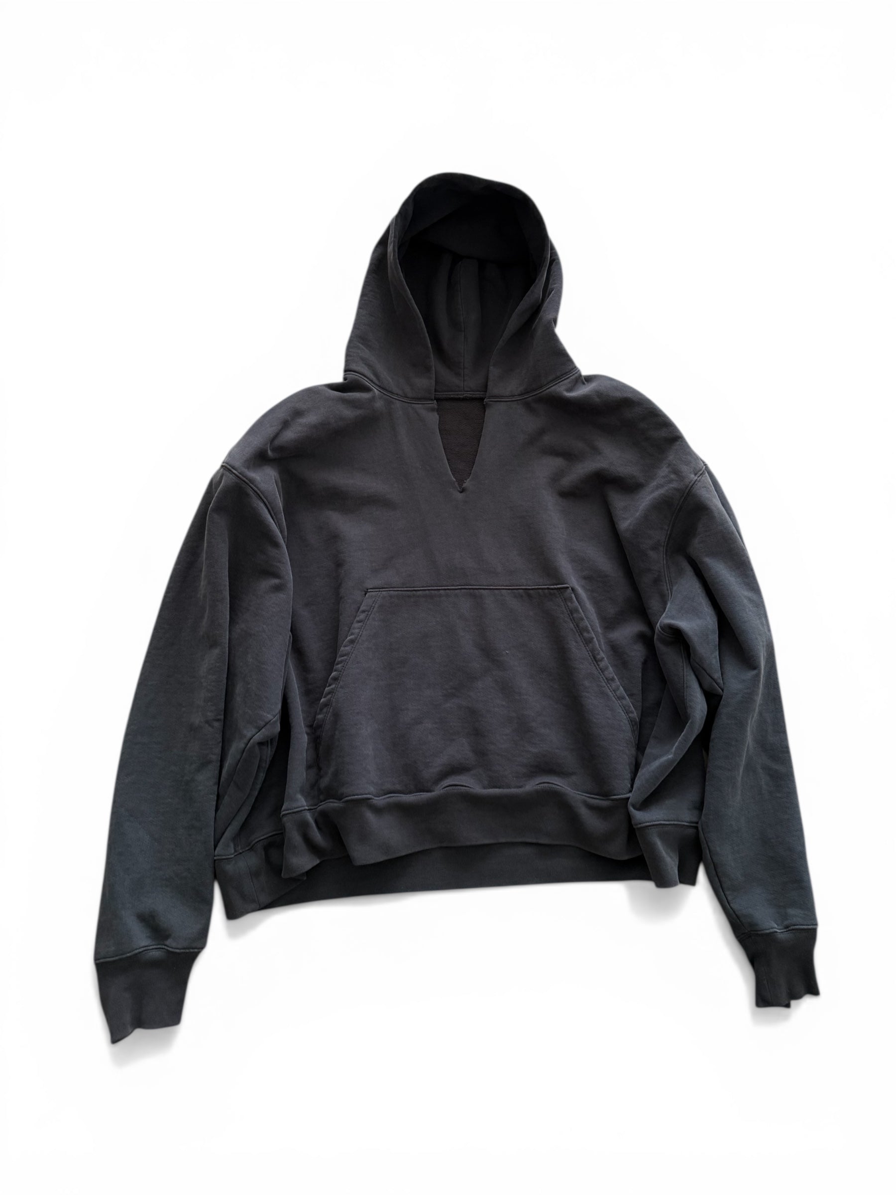 YZY Shoulder Pad Sample Hoodie ¥ – VlordsWorld