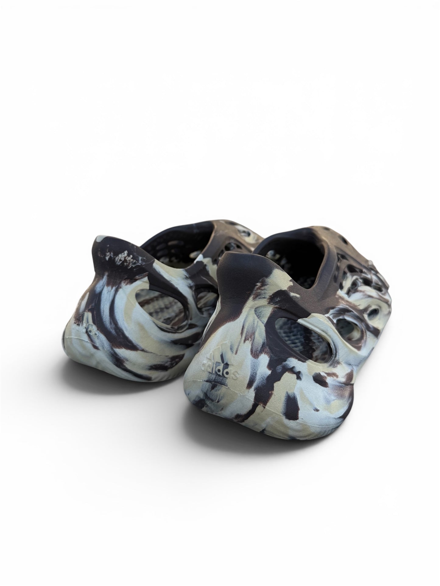 YZY Sample MX FOAM RNR