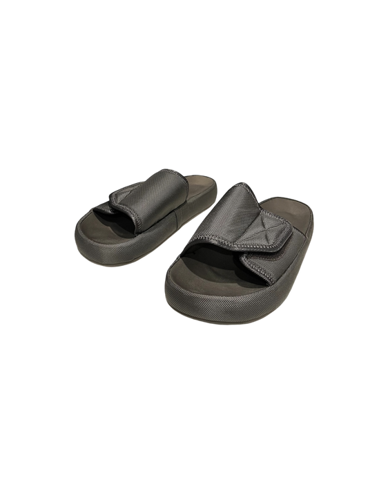 YZY Season 6 Sample Slides taupe