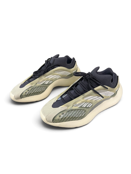 YZY Adidas 700 V3 Sample