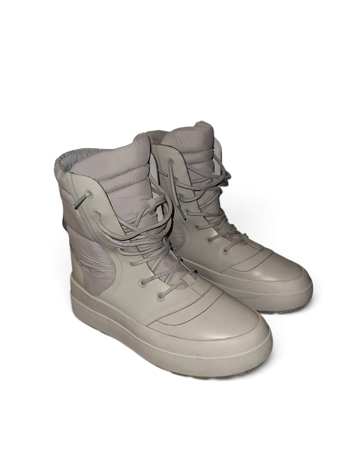 Ding yung zhang collection one sample boot