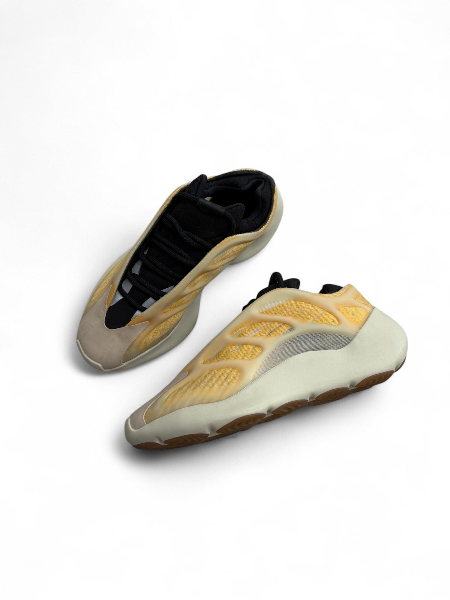 YZY 700 V3 Mono Safflower