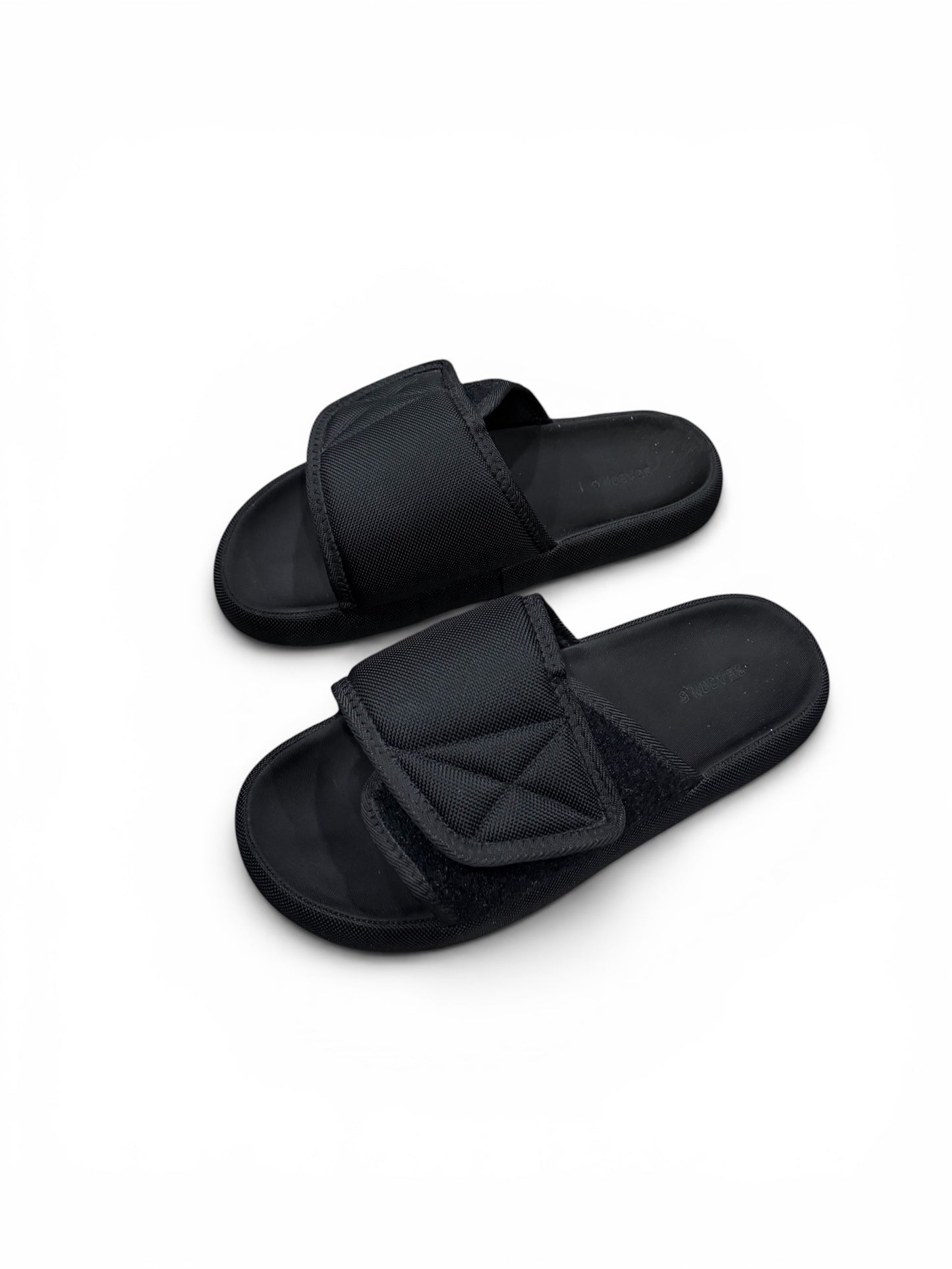 YZY Season 6 Slides