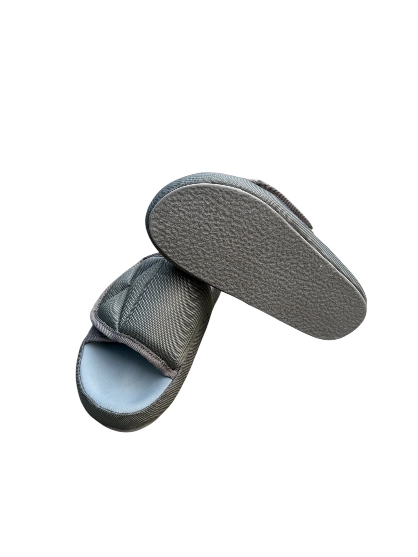 YZY Season 6 Slides