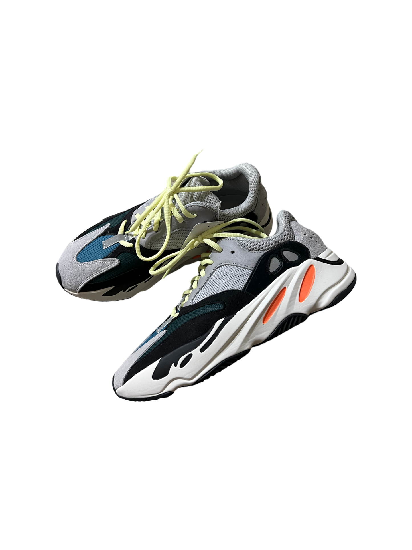 YZY 700 Wave Runner