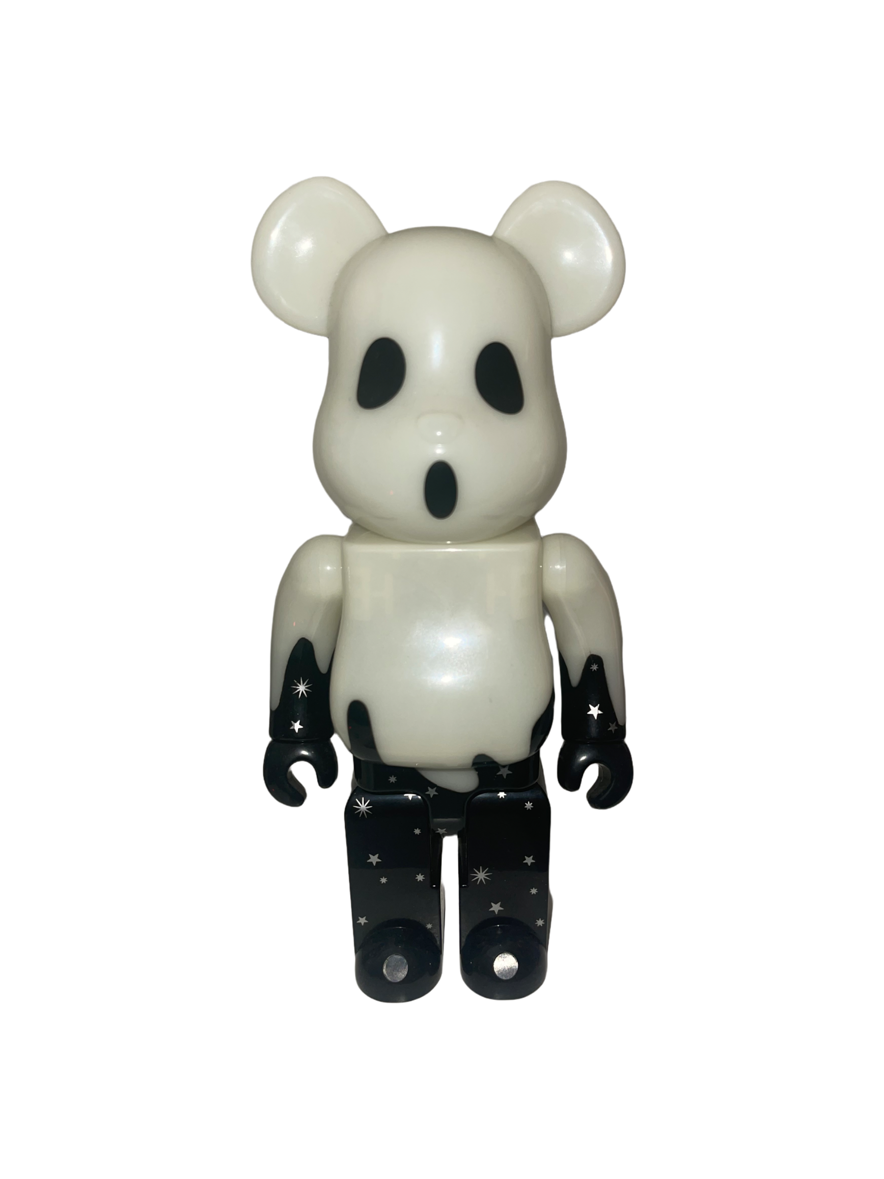 400-2015-halloween-ghost-bearbrick-vlordsworld