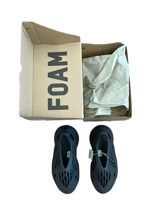 YZY Onyx foam